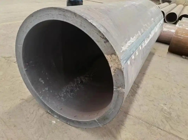 富锦30CrMo大口径无缝钢管